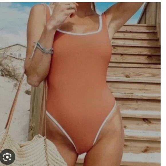 LainSnow Womens Small Rosy Peach One Piece Swimsuit Summer Ribbed Beach Vacation - Picture 1 of 8